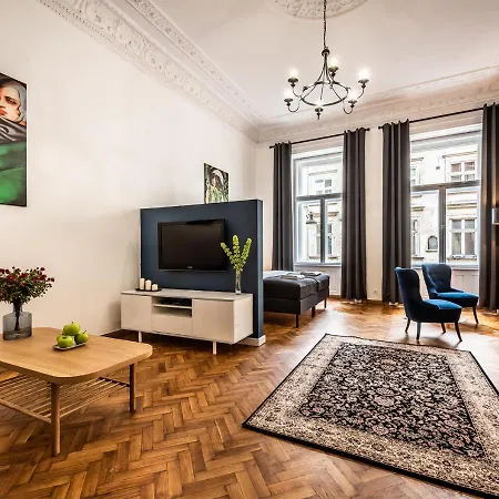 Nobis * Krakow